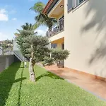 Casa Amarela With Heated Pool & Games Area Apartman *