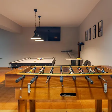 Tatil Evi 3b Heated Pool Barbecue Games