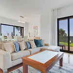 Casa Amarela With Heated Pool & Games Area *