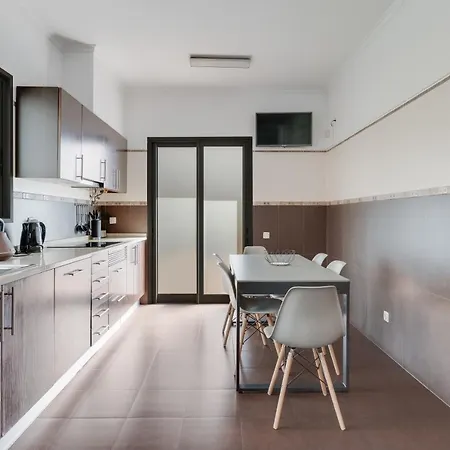 Semesterbostad 3b Heated Pool Barbecue Games Funchal (Madeira)