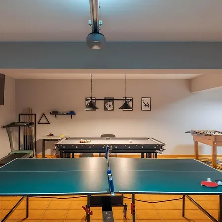 Casa Amarela With Heated Pool & Games Area