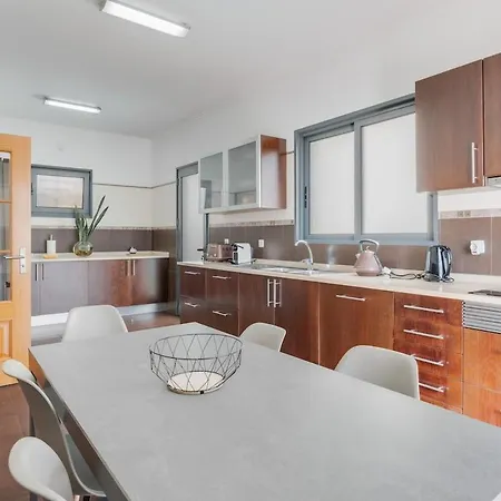Casa Amarela With Heated Pool & Games Area *