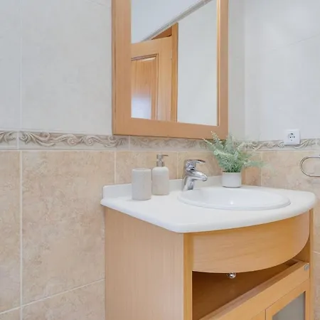 Casa Amarela With Heated Pool & Games Area * Funchal (Madeira)