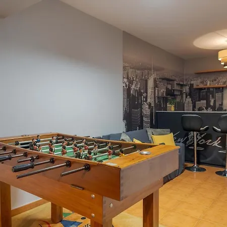 Apartment Casa Amarela With Heated Pool & Games Area *