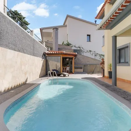 Casa Amarela With Heated Pool & Games Area Apartment Funchal (Madeira)