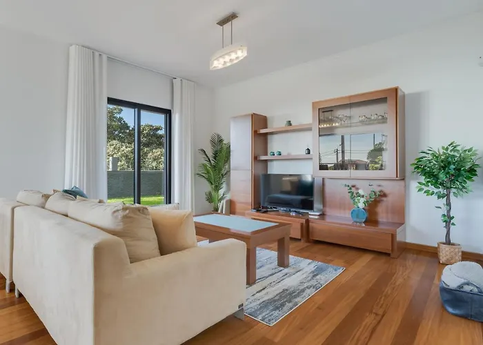 3b Heated Pool Barbecue Games