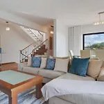 Casa Amarela With Heated Pool & Games Area